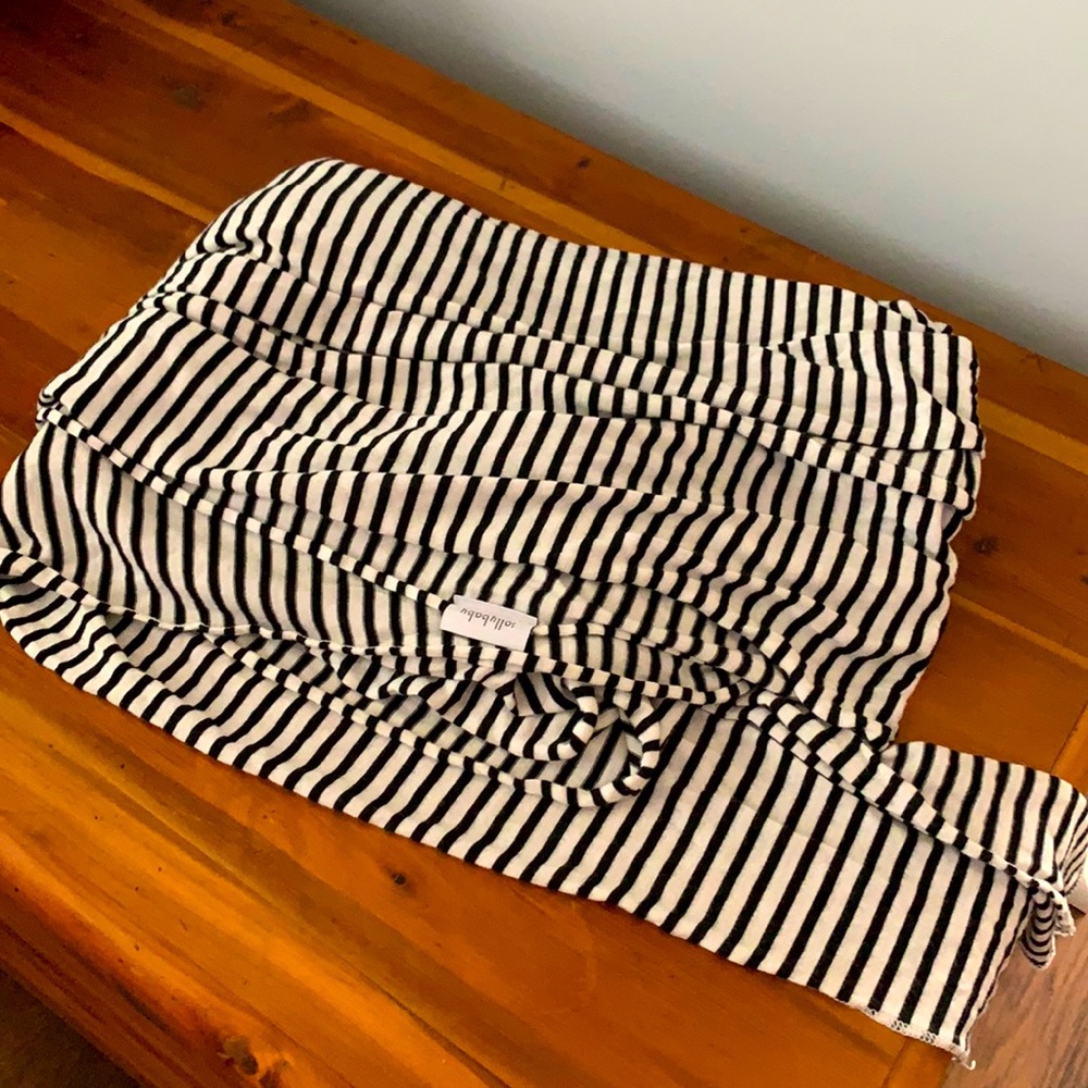 Solly Baby black & natural stripes